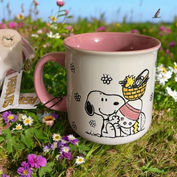 Peanuts Snoopy and Woodstock 'HELLO EASTER' Easter Basket and Egg Mug - NWT - Picture 3 of 5